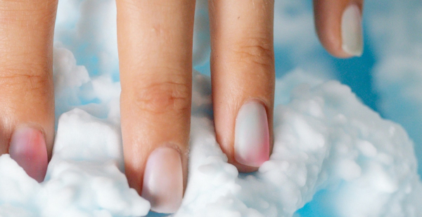 Τρώτε τα νύχια σας; Ποιες είναι οι πιο συχνές και επικίνδυνες επιπλοκές, πώς να κόψετε την κακή συνήθεια