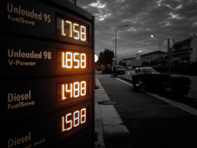 Η Ρωσία κλείνει τις στρόφιγγες βενζίνης για έξι μήνες από 1η Μαρτίου