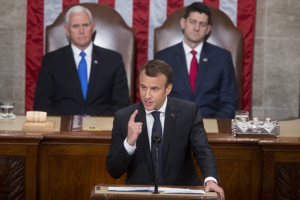 Μακρόν στο Κογκρέσο: Δεν υπάρχει πλανήτης Β'