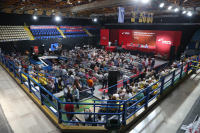 5ο Συνέδριο ΣΥΡΙΖΑ: Εργαζόμενοι ΜΜΕ του κόμματος εισέβαλαν και ζήτησαν καταβολή δεδουλευμένων