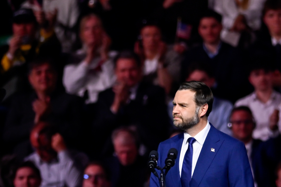 Η ατάκα Βανς και οι εικασίες για χρήση πυρηνικών όπλων στο Ιράν - Ο Λευκός Οίκος έσπευσε να διαψεύσει