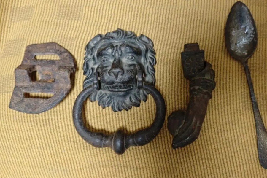 Εξαρθρώθηκαν 3 εγκληματικές οργανώσεις για αρχαιοκαπηλία - Εντοπίστηκαν χιλιάδες αρχαία αντικείμενα (Εικόνες &amp; Βίντεο)