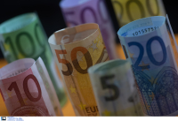 Επιταγή ακρίβειας: Πριν από τα Χριστούγεννα η καταβολή των 250 ευρώ