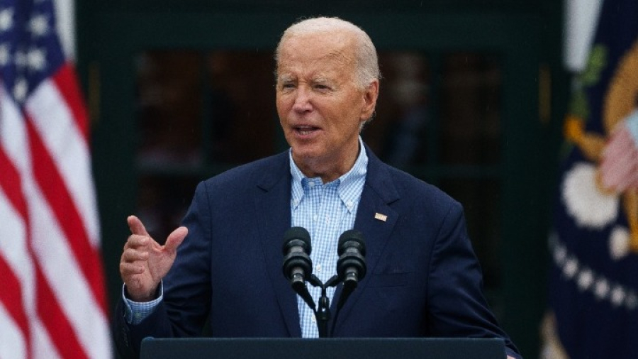 Ο Μπάιντεν κοιμάται όπου βρεθεί και όπου σταθεί, νέες αποκαλύψεις