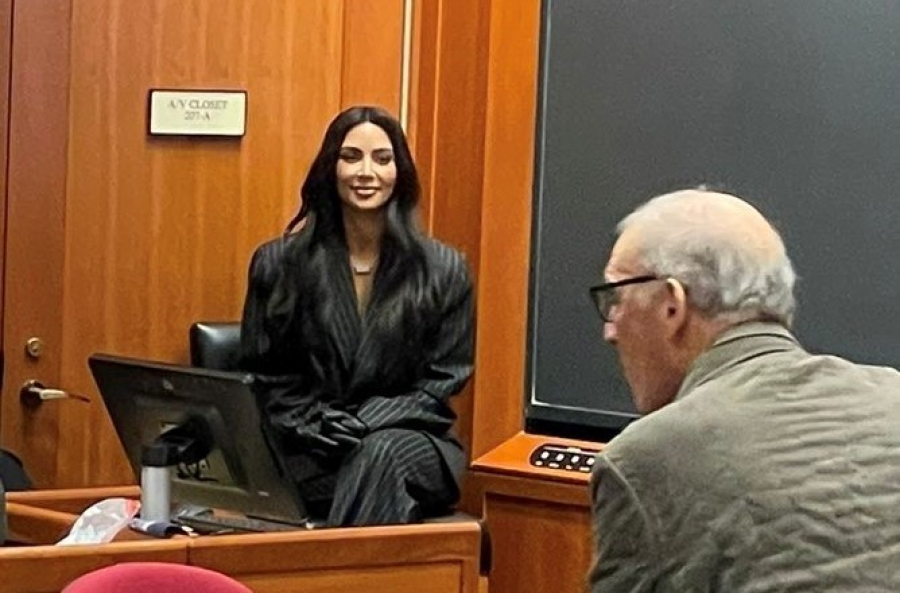 Κι όμως! Η Κιμ Καρντάσιαν... λέκτορας στο Χάρβαρντ