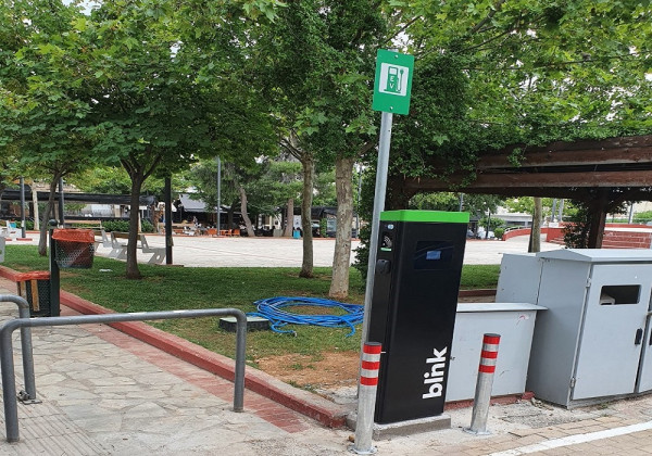 Σταθμό φόρτισης ηλεκτρικών αυτοκινήτων απέκτησε ο Δήμος Φυλής