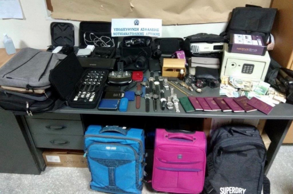 Νότια Προάστια: Εξαρθρώθηκε σπείρα που διέπραττε κλοπές σε καταστήματα (εικόνες)