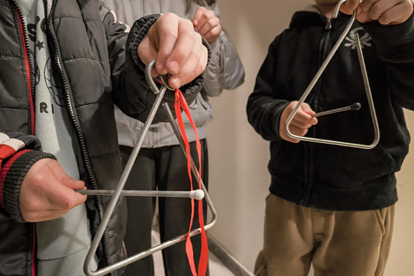 Κάλαντα Πρωτοχρονιάς: Αρχιμηνιά κι αρχιχρονιά - Τα έθιμα και οι στίχοι