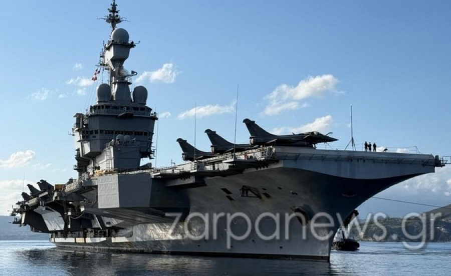 Κατέπλευσε στη Σούδα το γαλλικό αεροπλανοφόρο Σαρλ Ντε Γκωλ (εικόνες)