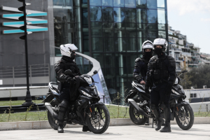 Ηλιούπολη: Χειροπέδες σε «σαλταδόρους» που ρήμαζαν σπίτια στην περιοχή