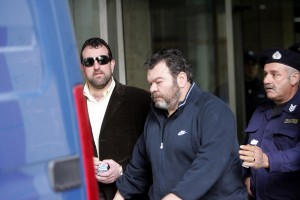 Πού στρέφονται οι έρευνες για τον εντοπισμό του εκτελεστή του Στεφανάκου