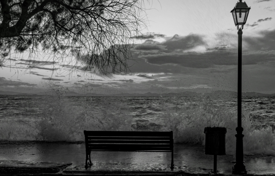 Καιρός: «Αγριεύει» από σήμερα - Πρώτα καταιγίδες, μετά ψυχρή εισβολή