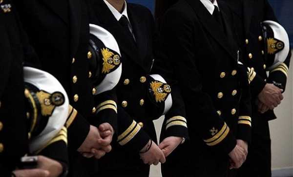 Τι αλλάζει στις προαγωγές στελεχών των ενόπλων δυνάμεων