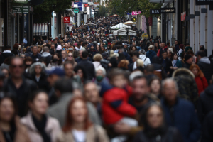 Black Friday 2024 και Χριστούγεννα «κρατούν» ανοιχτά τα καταστήματα τις Κυριακές