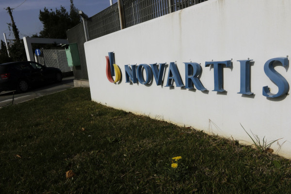Novartis - Νέα ανατροπή: Έγγραφο αποκαλύπτει μάρτυρες "φαντάσματα" - Είχαν ζητήσει αμοιβή για να καταθέσουν στις ΗΠΑ και να "κάψουν" πολιτικούς
