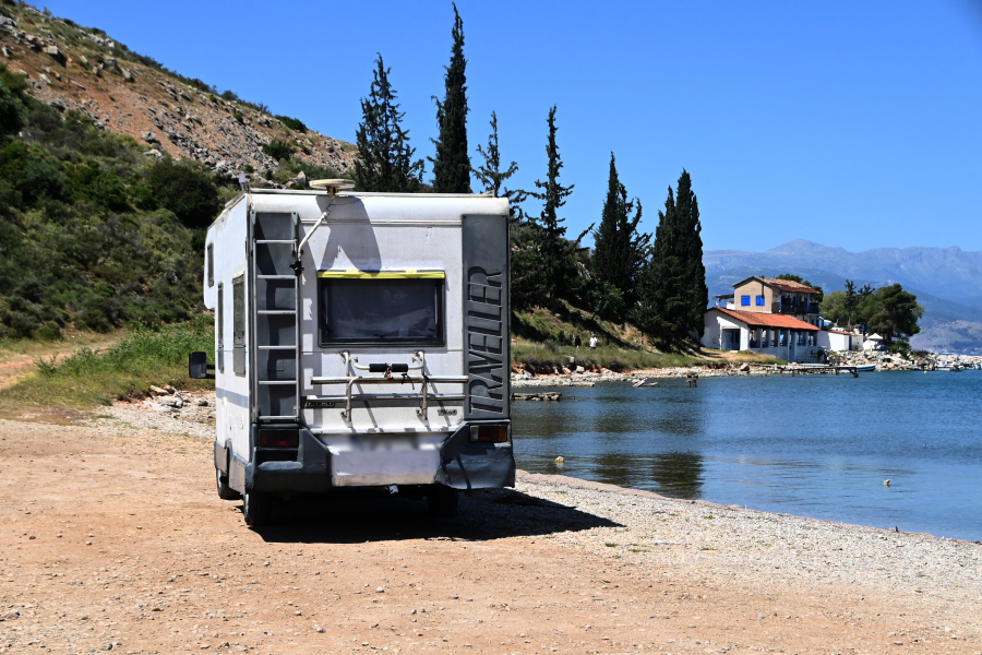 Δυσαρέσκεια για τις αλλαγές στα τροχόσπιτα - Μόνο σε καμπινγκ η στάθμευσή τους