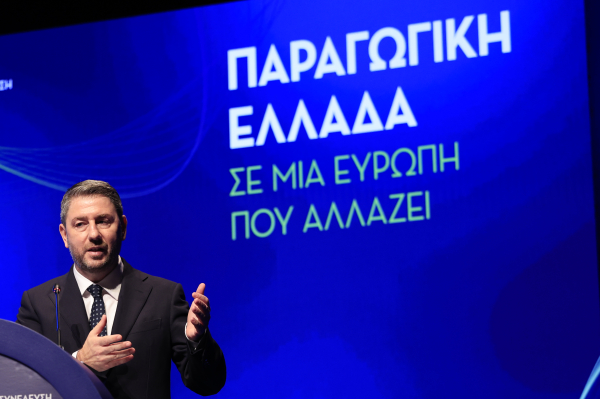 Nίκος Ανδρουλάκης στον ΣΕΒ: «Χρειάζεται νέα παραγωγική Ελλάδα με καλύτερους μισθούς»