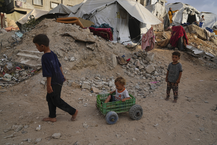 Συνεχίζεται η σφαγή στη Γάζα: 29 νεκροί σε κέντρο διανομής βοήθειας, παιδιά πεθαίνουν χωρίς ιατρική φροντίδα