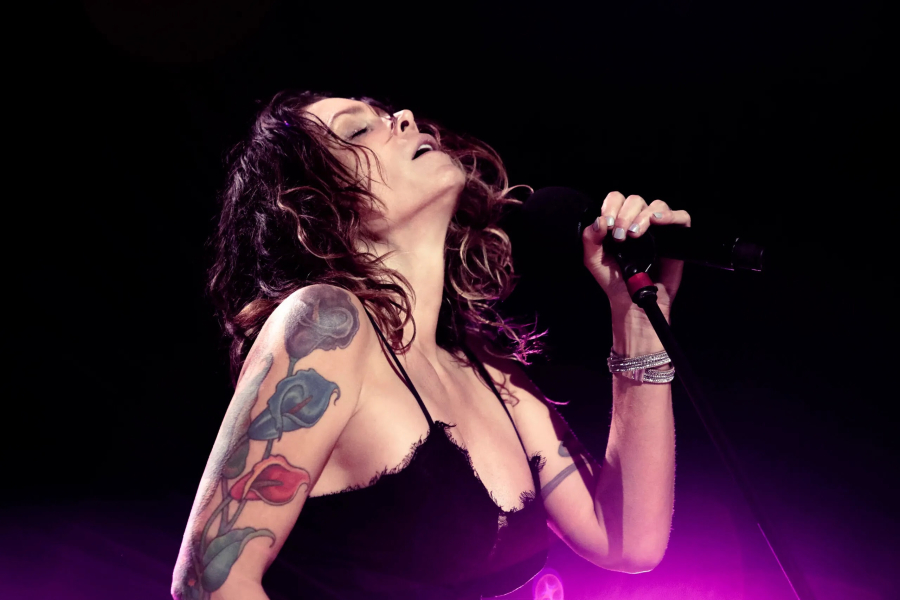 Η Beth Hart επιστρέφει στην Ελλάδα για μια ξεχωριστή συναυλία