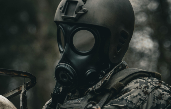 Μεντβέντεφ: Μπορεί να χρησιμοποιήσουμε πυρηνικά για να αποφευχθεί ο Γ' Παγκόσμιος Πόλεμος