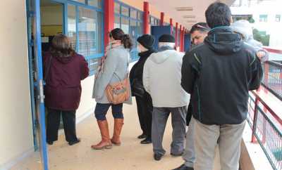 Αυξάνεται η προσέλευση στα εκλογικά τμήματα (ΑΠΕ-ΜΠΕ)