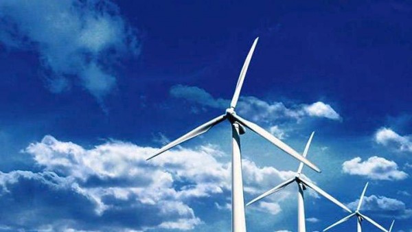 «Παγώνει» η κατασκευή οκτώ αιολικών πάρκων στην Κάρυστο