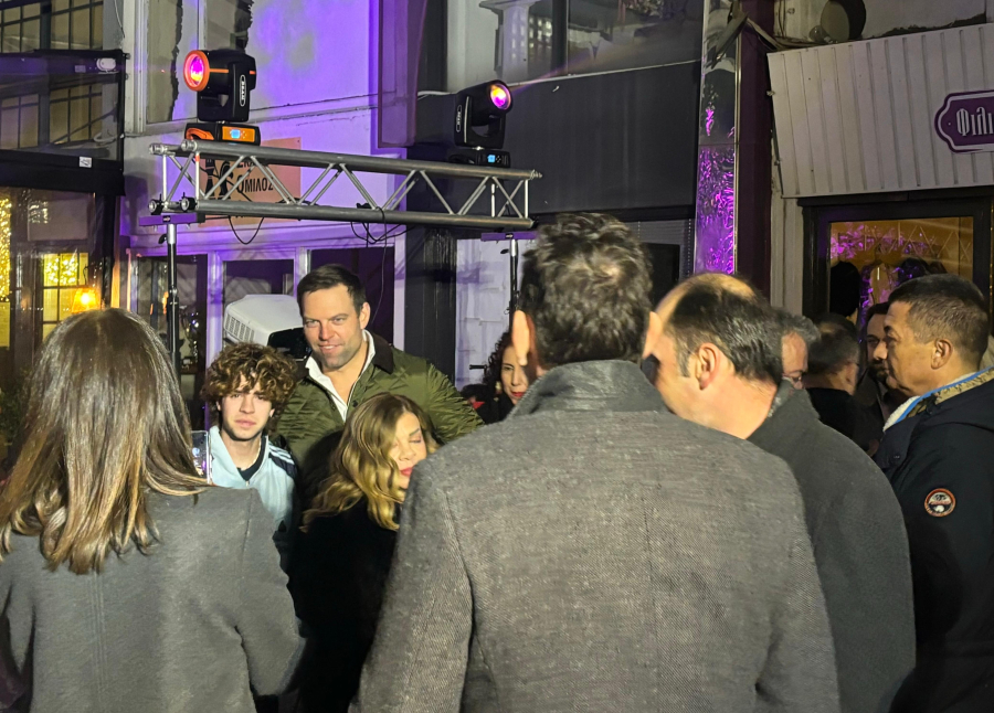 Κασσελάκης: «Όταν άλλοι κλείνουν γραφεία, εμείς ανοίγουμε»