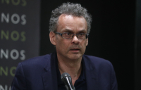 Το πέταγμα μιας πεταλούδας (διαγραφή Σαμαρά) θα προκαλέσει (πολιτικό) τυφώνα;