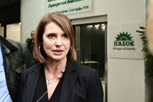 Κατερίνα Μπατζελή: Να μη χαθούμε στο διαχειριστικό νεφέλωμα του «κέντρου», να έχουμε διακριτή ιδεολογία από τη Δεξιά