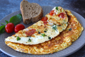 Αυτα τα 5 συστατικά πρέπει να αποφύγεις να βάλεις στην ομελέτα σου, για ένα τέλειο πρωινό