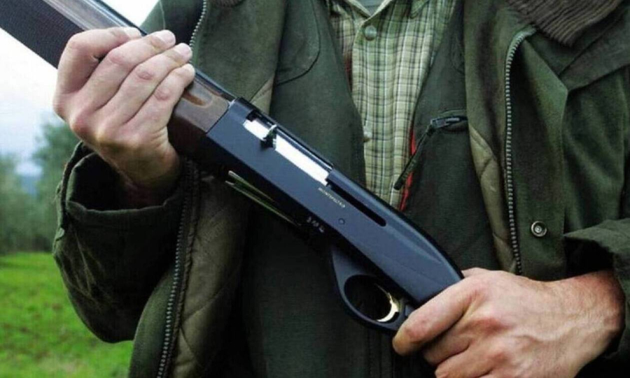 Τραυματίστηκε κυνηγός από τα σκάγια του στην Εύβοια, πώς τη γλίτωσε