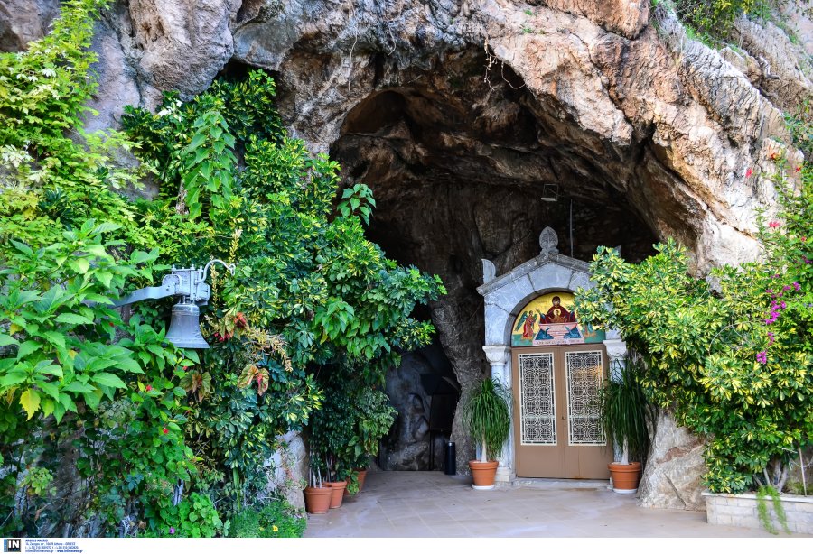 Μεγάλη γιορτή για την Ορθοδοξία σήμερα: Σε ποιους λέμε χρόνια πολλά