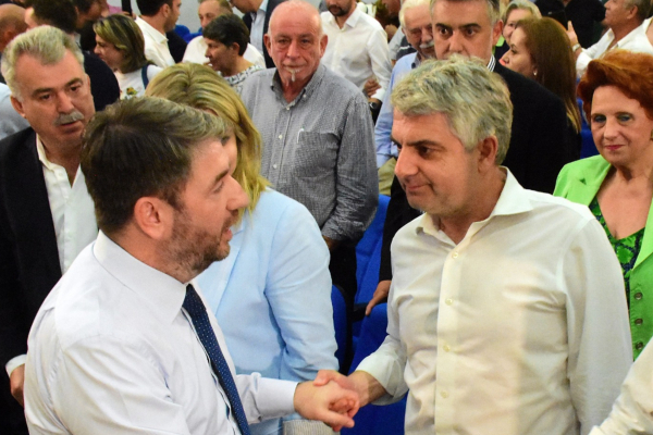 ΠΑΣΟΚ: Ο Νίκος Ανδρουλάκης διέγραψε τον Οδυσσέα Κωνσταντινόπουλο