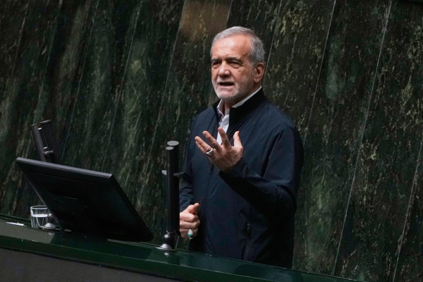 Πεζεσκιάν: Η συνέχιση του πολέμου είναι πιο δαπανηρή και μάταιη από ποτέ