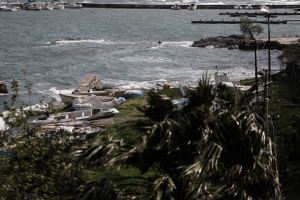 Καιρός: Υψηλές θερμοκρασίες και την Τετάρτη, εξασθένηση των ανέμων από το βράδυ