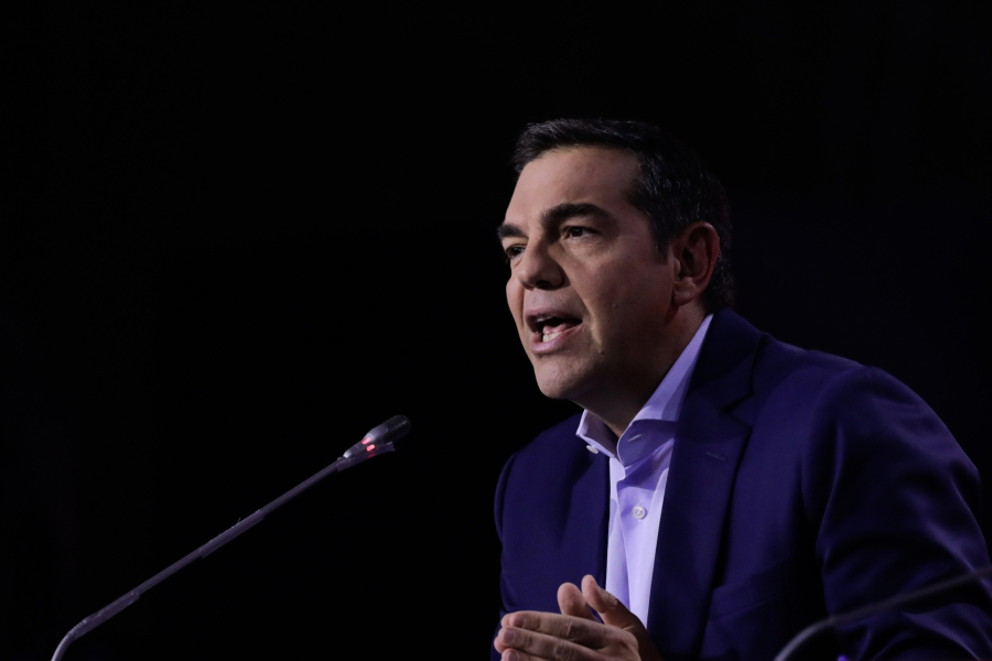 Η επιστροφή Τσίπρα στη ΔΕΘ: Διμέτωπη παρέμβαση με πολλαπλά μηνύματα