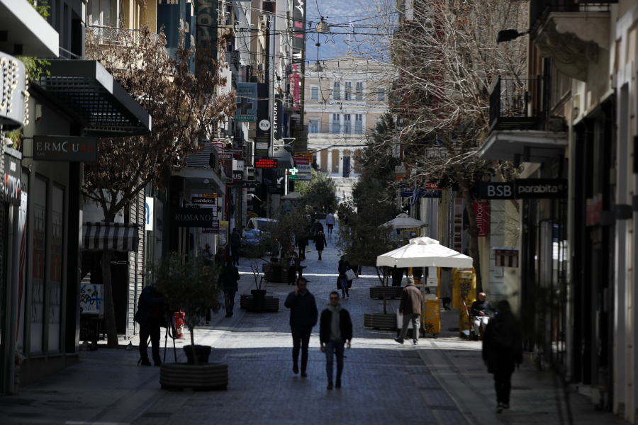 Η ακρίβεια δεν είναι στατιστικά στοιχεία - Οδηγεί σε κοινωνική απομόνωση και «μεταμφιεσμένη» κατάθλιψη