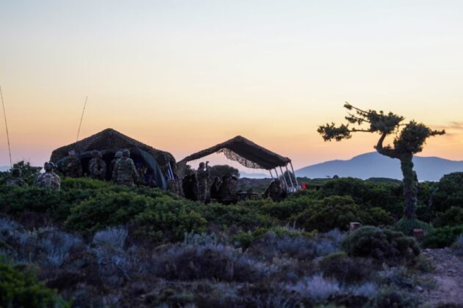 Βίντεο και φωτογραφίες από τη μεγάλη άσκηση στο Αιγαίο με ανακατάληψη βραχονησίδος