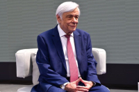 Προκόπης Παυλόπουλος: Η εκτελεστική εξουσία είναι δυστυχώς παντοδύναμη