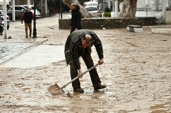 Η κακοκαιρία επιμένει - Ισχυρές καταιγίδες και σήμερα, σε ποιες περιοχές θα «χτυπήσει»