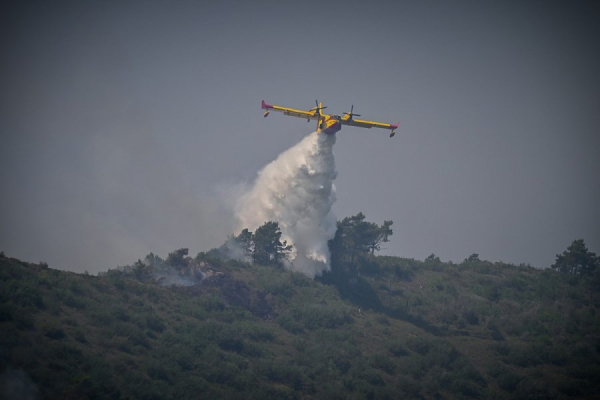 Φωτιά τώρα στο Ηράκλειο Κρήτης