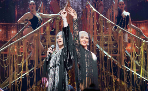 Θρίαμβος στην πρεμιέρα της Έλενας Παπαρίζου και του Τάκη Ζαχαράτου στο ΝΟX