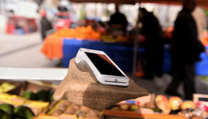 Τα POS εκτόξευσαν τις τιμές στις λαϊκές