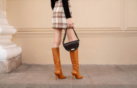 Ψηλοτάκουνες μπότες: Πώς να τις φορέσεις στο γραφείο αλλά και το βράδυ χωρίς υπερβολή