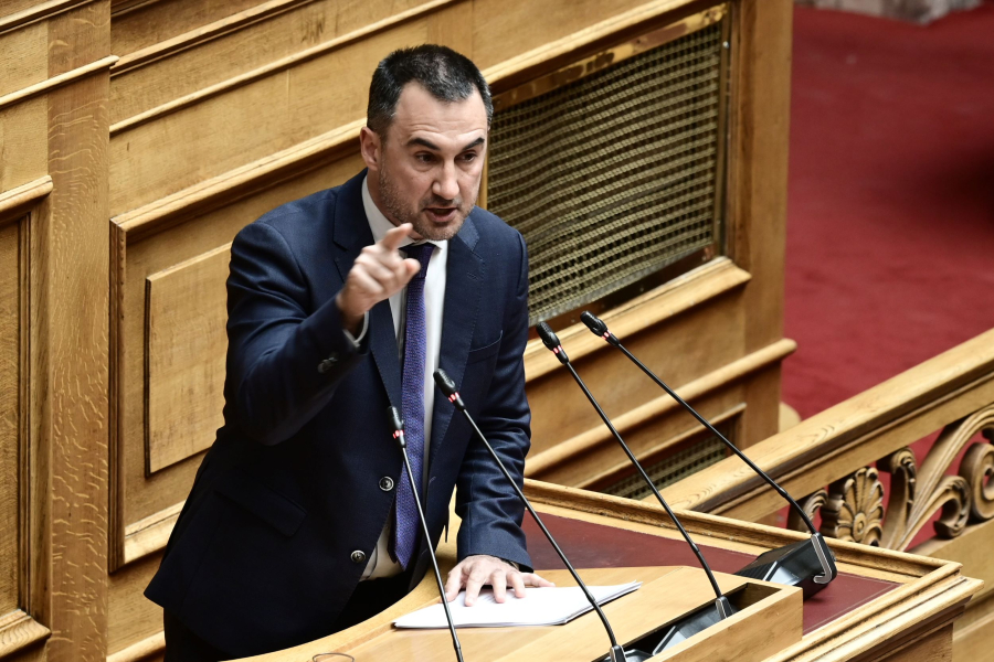 H επίκαιρη ερώτηση Χαρίτση για αποκαλύψεις Politico - Δύο καίρια ερωτήματα στον Χατζηδάκη