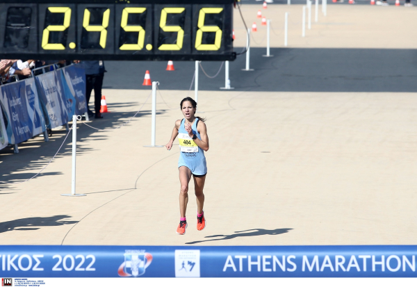 Βασιλική Κωνσταντινοπούλου: Πρώτη στον Μαραθώνιο, νικήτρια και στη ζωή - Το σοβαρό πρόβλημα υγείας που ξεπέρασε