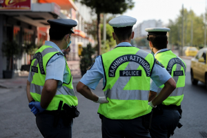 Σοβαρό πρόβλημα στον Πειραιά: Θραύση αρμού σε γέφυρα - Προβλήματα στην κυκλοφορία