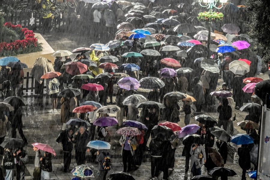 Κακοκαιρία Adel: Κορυφώνεται η μανία της με χαλάζι, μπουρίνια και στροβίλους - Live η πορεία της