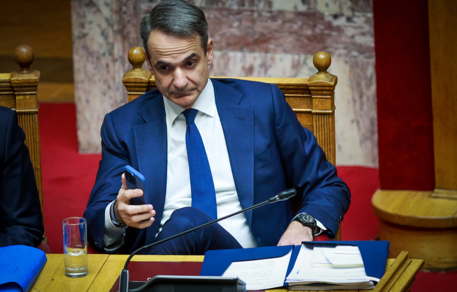 Αυτή τη φορά είναι «αλλιώς»: Με την πλάτη στον τοίχο η κυβέρνηση για τα Τέμπη