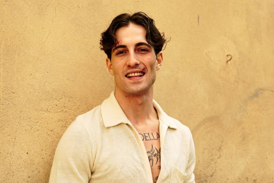 Νταμιάνο Νταβίντ: Δημοσίευσε φωτογραφίες από το βίντεο κλιπ του νέου του τραγουδιού